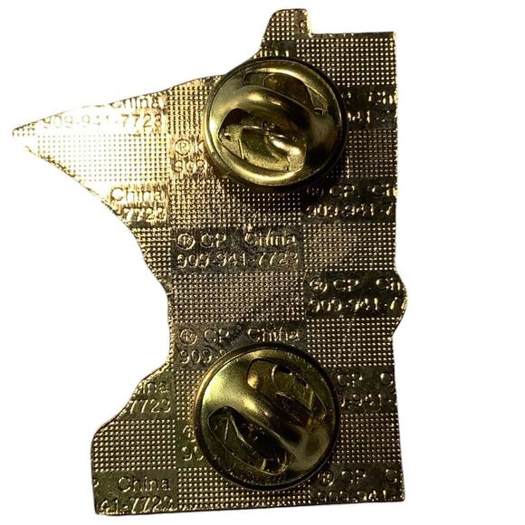 Vintage 1999 Lions Club Int. Sailing to San Diego Lapel Pin, District 5M7 MN - Picture 4 of 4